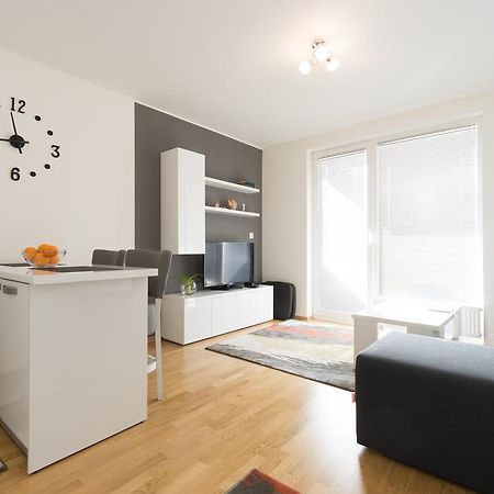 Luxury Studio Apartment Miljacka サラエヴォ エクステリア 写真